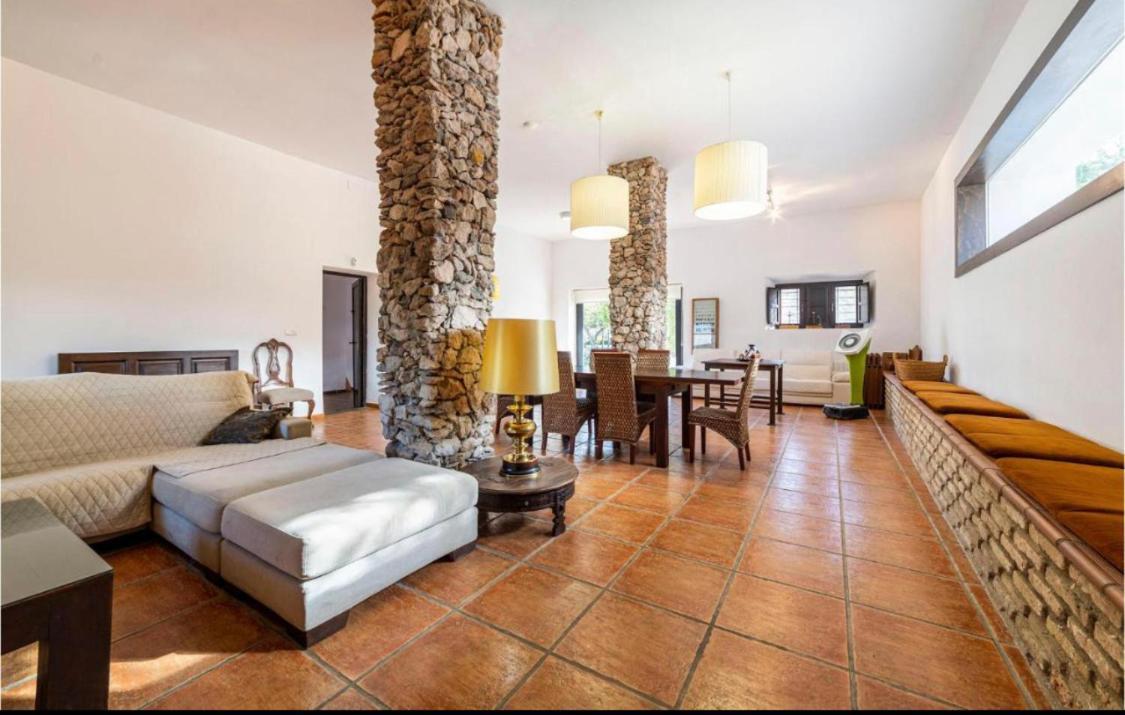 Cortijo Andaluz Dona Adela Guest House Almería Exterior foto